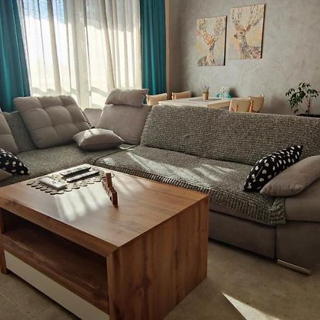 Alisa Apartment 플로브디프 외부 사진