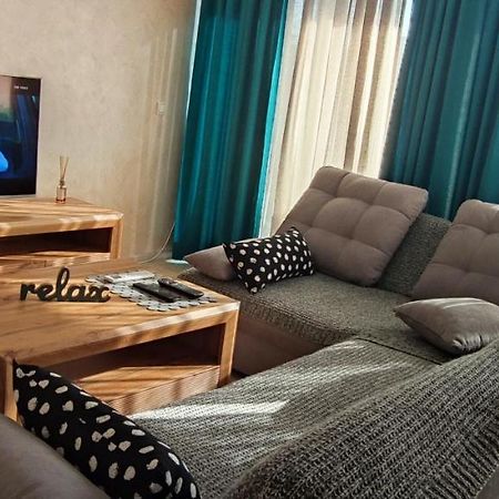Alisa Apartment 플로브디프 외부 사진